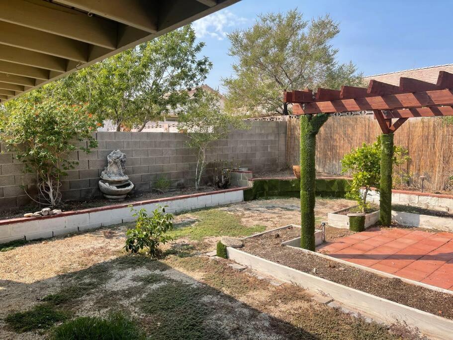 Enjoy Fruits Of Your Labours Staying At 601 Grape Drive Las Vegas Dış mekan fotoğraf